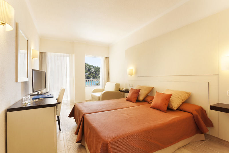 Grupotel Imperio Playa Cala De San Vicente  Kültér fotó